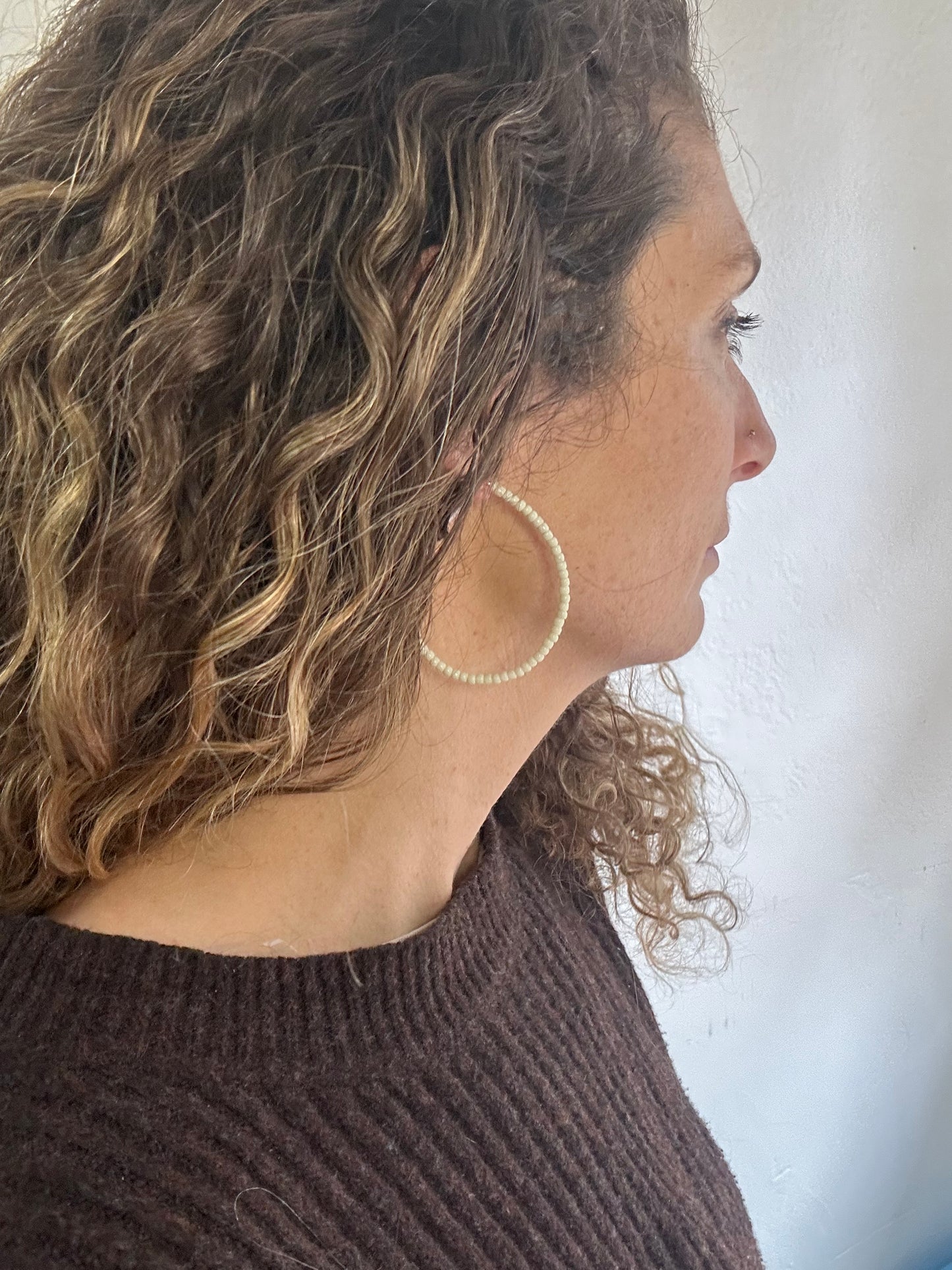 BEADED EMMANUELLE HOOPS